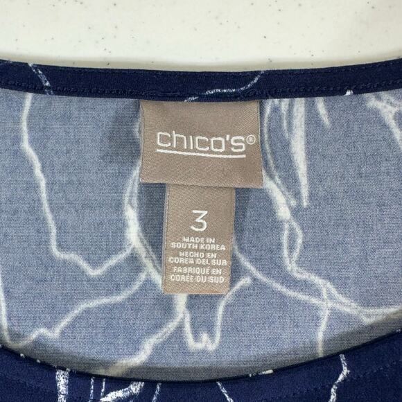 Chicos Blouse Top Size 3 or XL Navy Blue White Floral Side Ties Boxy Stretchy - Picture 3 of 8
